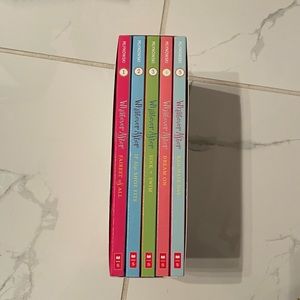 🌼3 FOR $15🌼 Whatever After pack of 5 books